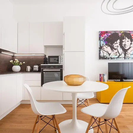 San Babila Design R&r Apartmán Milán